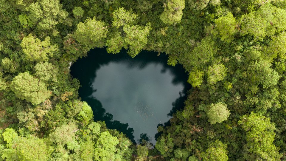 Herzförmige Cenote.